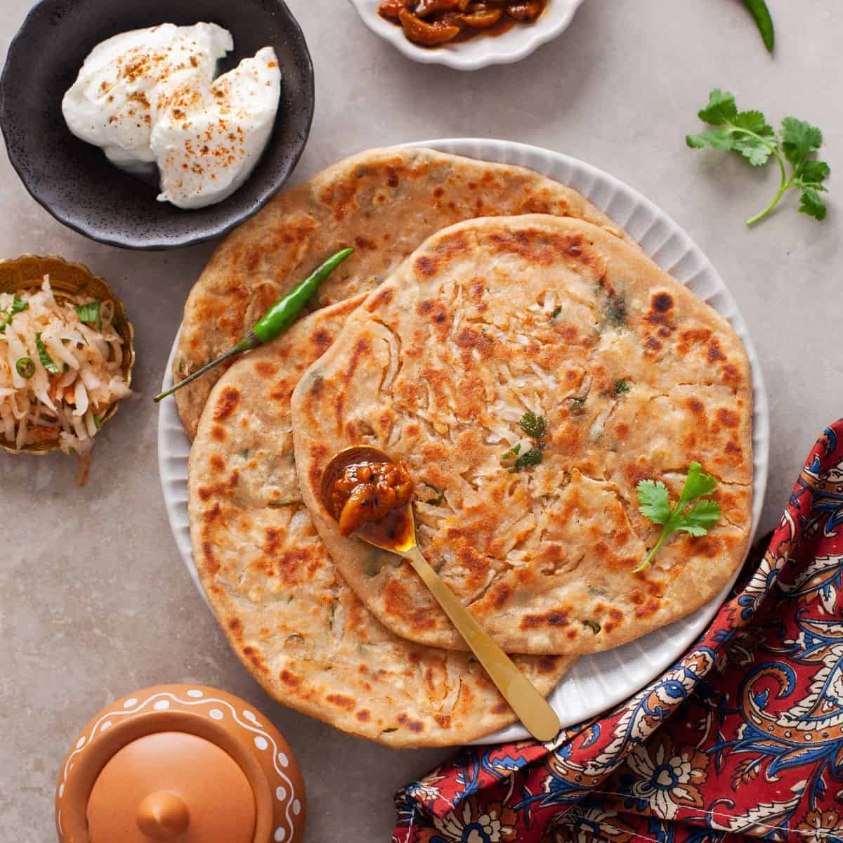 Punjabi Mooli Paratha (Stuffed Radish Paratha)